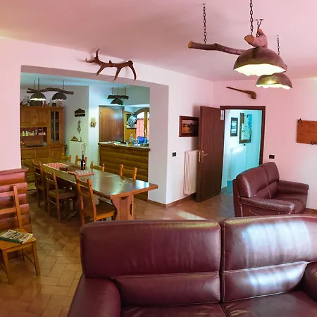 Da Nonna Li And Breakfast Couette-café Villetta Barrea